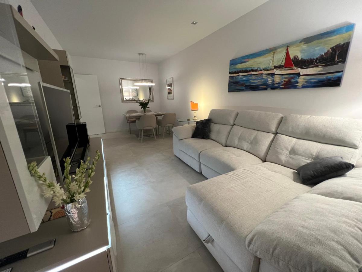 New Build Modern Ap 4 Min Walk To The Beach And Marbella Old Town Extérieur photo